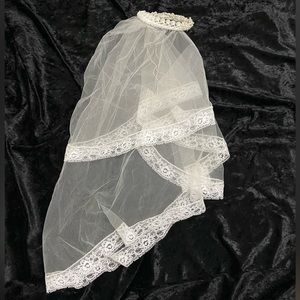 Vintage wedding veil